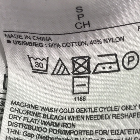 Banana Republic brand Ladies Petite Gray Sweater - Picture 9 of 9